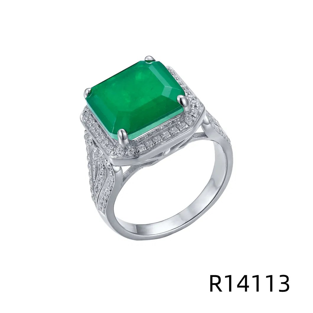 2021 New Design 925 Sterling Silver with Emerald Stone Ring