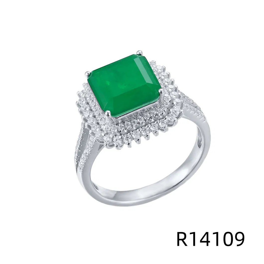 2021 New Design 925 Sterling Silver with Emerald Stone Ring