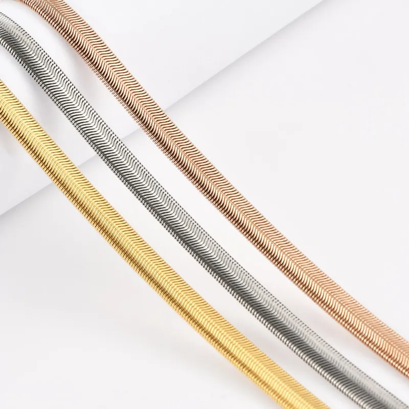 Fashion Switch with Lobster Clasp Necklace Anklet Hip Hop Men′s Jewelry Flat Snake with Clasp Gold Plated Stainless Steel 18inch