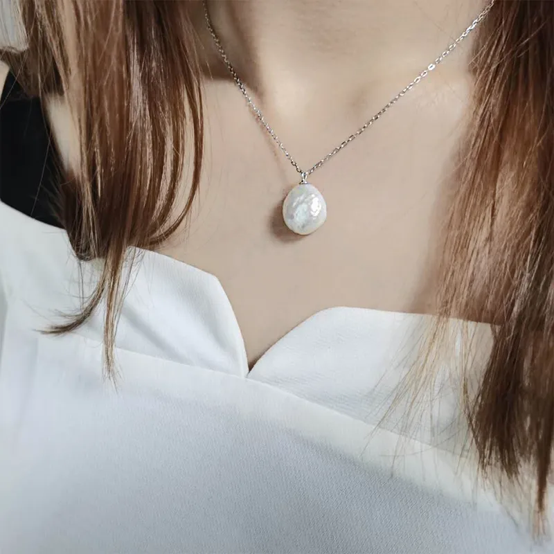 High Quality Jewelry Precious Single Pearl Pendant Necklace for Women
