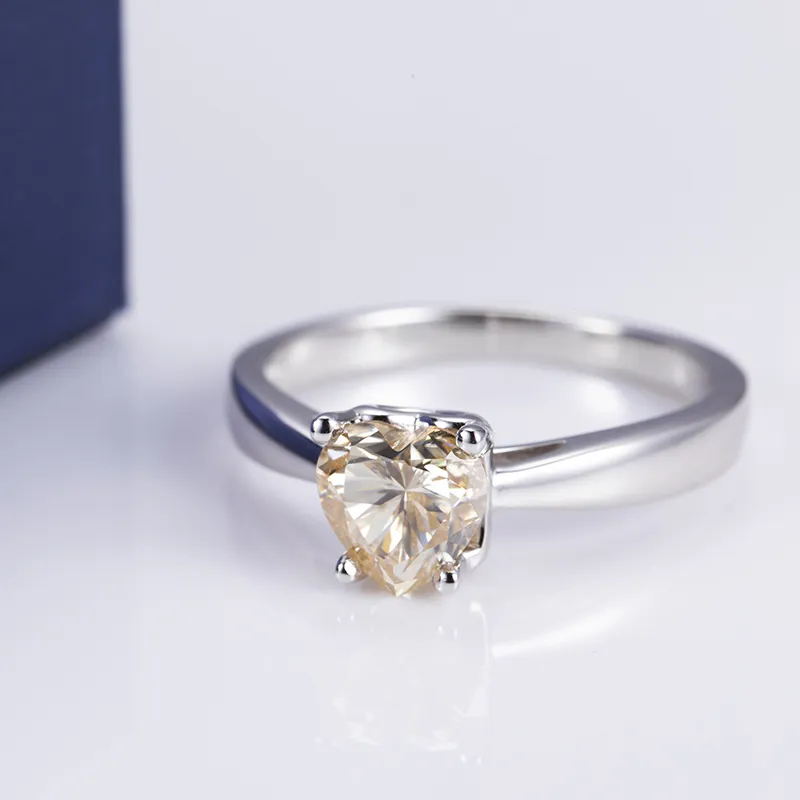 Ms-542 Custom Jewelry 925 Silver Champagne Heart Cut Moissanite Ring